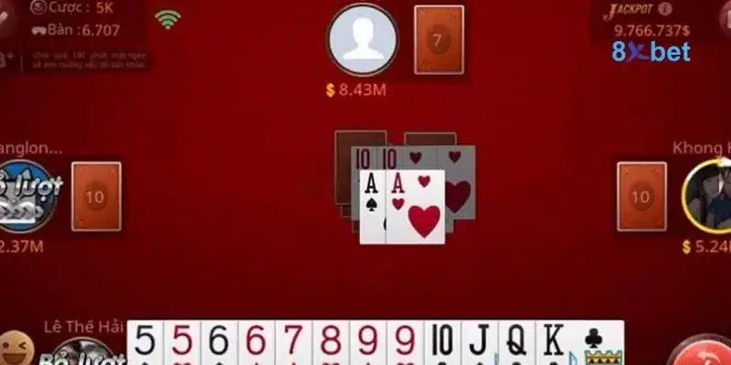 Cách chơi bài tiến lên đầy đủ, chi tiết nhất cho người mới chơi 3 Người chơi đánh cùng loại bài có giá trị cao hơn để chặt bài đối thủ